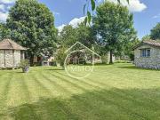 Riocaud: Authentique longère en pierre avec piscine et...