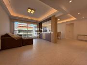 Rivadavia y Corrientes 4 ambientes al frente Amoblado