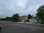 River Oaks Dr