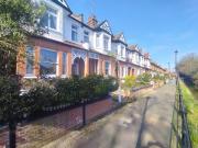 River View, Enfield EN2, 4 bed terraced house to rent,...