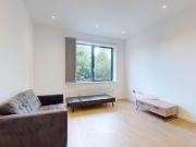 Riverbank Way Studio to rent £1,515 pcm £350 pw