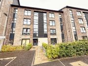 Riverford Court, Glasgow G43, 2 bed flat to rent, £1,400...