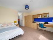 Riverside House, Birmingham Has an Apartment