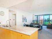 Riverside Views & Luxe Living!