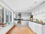 Rivington Street, London, 2 Bedroom Apartment