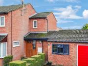 Rixon Close, George Green, 3 Bedroom Semi detached