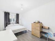 RM3 Uamvar Street | Poplar | London | E14 6QY