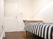 RM5 Alpha Grove| Isle of Dogs | London | E14 8PQ