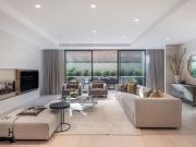 Rob Mills Brilliance Besides the Botanic Gardens