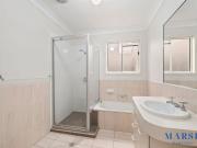 Robina Lifestyle Awaits! Stylish Unit in Prime Location!