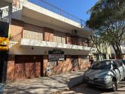 Rocamora 4200, Casa 4 ambientes, con cochera, balcón y...