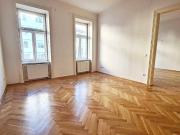 ROCHUSMARKT NÄHE, UNBEFRISTET, 94 m2 Altbau, 3 Zimmer,...