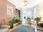 Rockmount Road, London, 1 Bedroom Apartment
