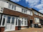 Roding Lane South, Ilford, 1 Bedroom House