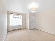 Rodney Road, Walton On Thames, Surrey KT12, 1 bedroom...