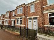 Rodsley Avenue, Bensham, Gateshead NE8, 2 bed flat to...