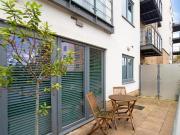 Roehampton Lane, London, 1 Bedroom Flat