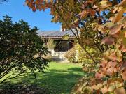 Rohdiamant Ferienhaus mit großem Grundstück in beliebter...