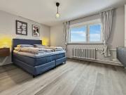 rohrerLiving #1 – Stylish, Modern & Centrally Located,...