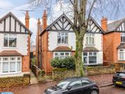 Rolleston Drive, Lenton, NG7 3 bed semi detached house...