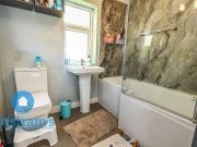 Rolleston Drive, The, NG7