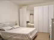 ROMANINA BILOCALE CON GIARDINO PRIVATO