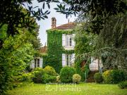 Romantique maison bourgeoise au coeur d'un charmant...