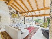 Romantisches Haus an zentraler Lage in Novaggio...