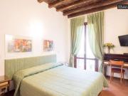 Rome Rome 00187 73219651