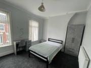 Romer Road, Kensington, 4 Bedroom Terraced