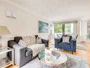 Romney Mews, Marylebone, W1U, London