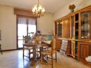 Ronco all'Adige. Casa indipendente con terreno...