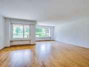 Rooftop apartment with plenty of light and air