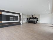 Rooftop T3 com Terraço e vista de campo na Lourinhã