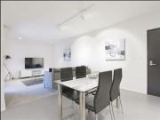 Rooftop Views & Urban Vibes