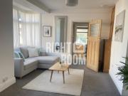 Room 1, Richmond Wood Road, Queen's Park,...