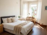 Room 1, Richmond Wood Road, Queen's Park,...