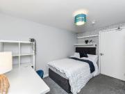 Room 1m Flat 4 Varsity House NG1, 6 bed shared...