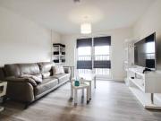 Room 2, 6 Kings House Shippery Lane, Swindon, SN1