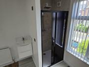 Room 2, Grovehall Drive, Leeds, LS11 7LN
