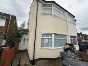 Room 2, Regina Road, Southall, UB2 Century 21 United Kingdom