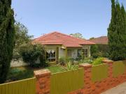 Room 3/32 Hope Street, Springvale VIC 3171 Studio For...