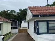 ROOM / 34 Sunset Boulevard, North Lambton, NSW 2299