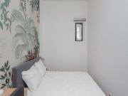 Room 4 151. Carrião 23 1