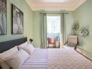 Room 5 36. Sidonio Pais 24 CVD
