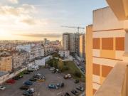 Room 5 48. Rua Jorge Castilho 14