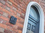 Room 5, 9 Frank Street