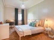 Room 6 41. Defensores de Chaves 79