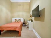 Room 6 92. Largo Vitorino Damasio 2 1E