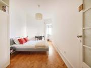 Room 7 31. Rodrigo Fonseca 135 2E